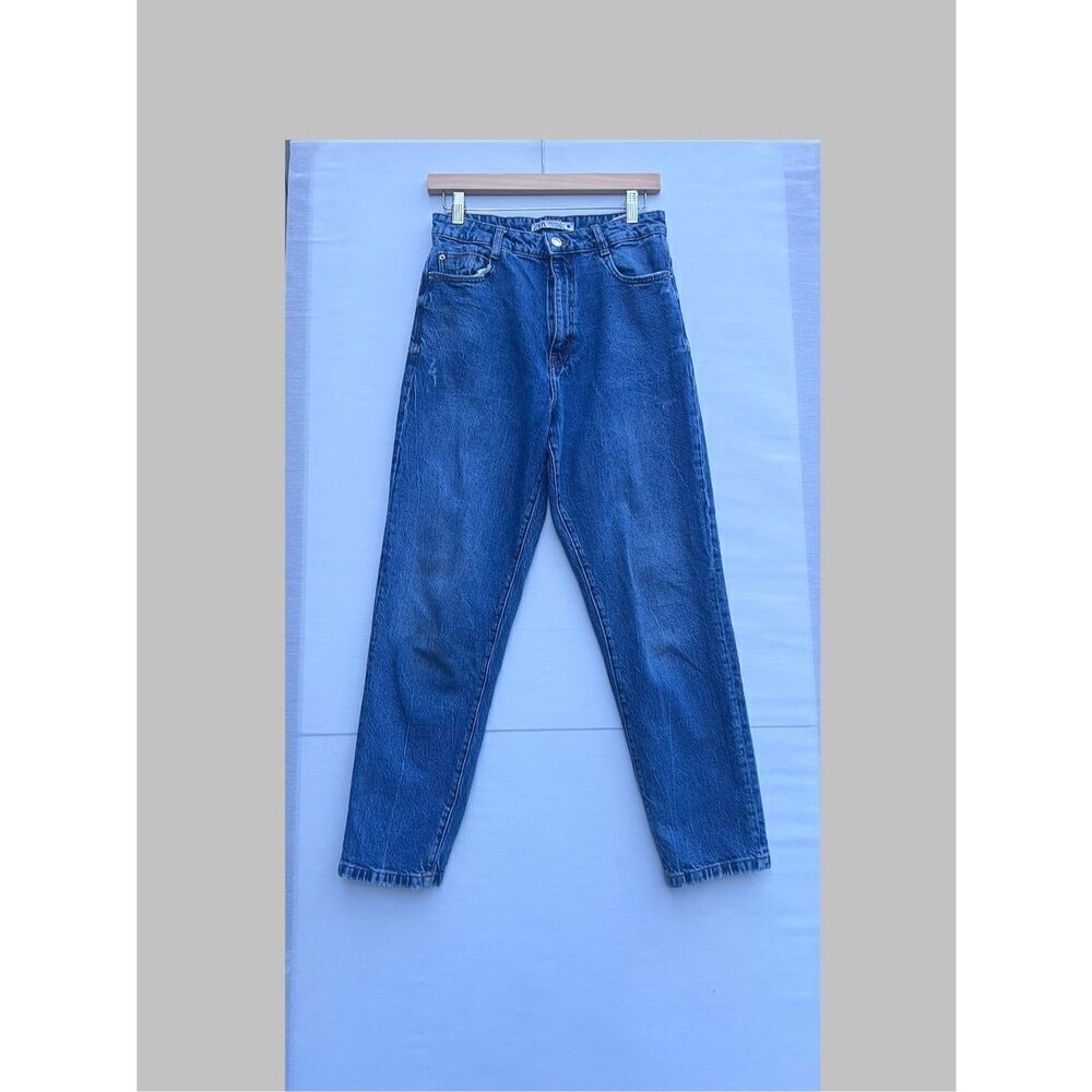 Zara Denim Straight leg Women’s Jeans size 8